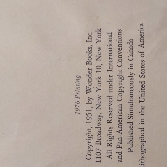 The playful little dog vtg copywrite l1951 Printing 1976 - Picture 5 of 6